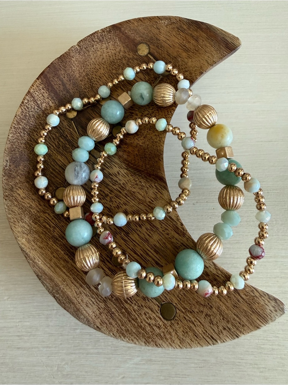 ✨ Gold Tone Beaded Bracelet Set Aqua Mint Stone Stretch Stack Boho Layered ✨